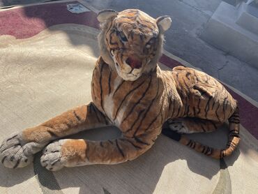 крокодил дантист: Продаю мягкую игрушку, тигр 🐅 
Светятся глаза и рычит 🐯