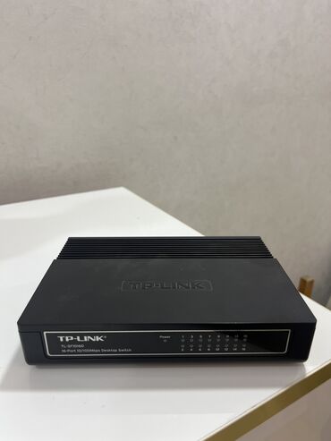 Принтеры: TP-Link TL-SF1016D 16-Port 10/100Mbps Desktop Switch - 16 ədəd