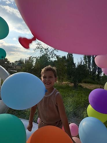 камера мен: Тут Батут - самый необычный батут в Бишкеке с шарами внутри🎈🎈. Если — 5