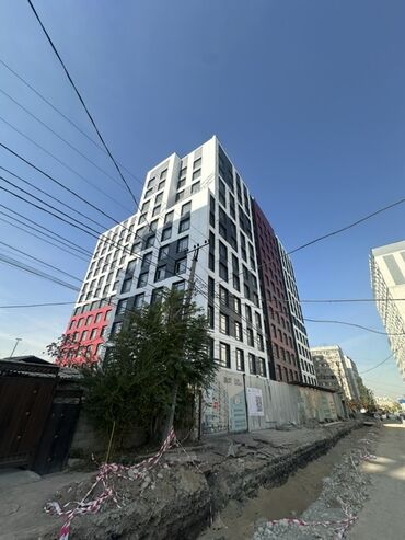 1комнатная квартира 39кв м: 1 бөлмө, 44 кв. м, Элитка, 8 кабат, ПСО (өзү оңдоп түзөтүп бүтүү үчүн)