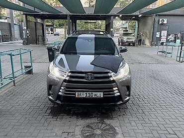 211 2 7: Toyota Highlander: 2017 г., Гибрид, Кроссовер — 2