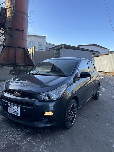 Chevrolet: Chevrolet Spark: 2017 г., 1 л, Вариатор, Бензин, Хэтчбэк — 4