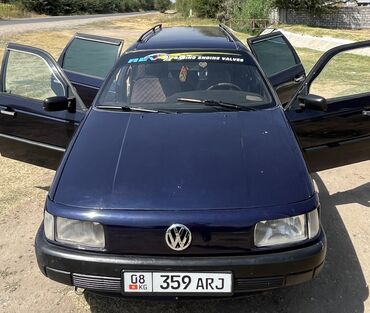 авто в рассрочку без первоначального взноса бишкек: Volkswagen Passat Variant: 1993 г., 1.8 л, Механика, Бензин, Универсал