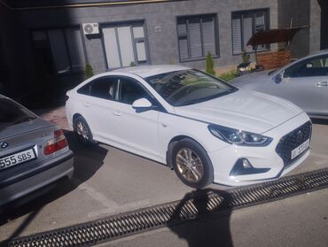 Hyundai: Hyundai Sonata: 2018 г., Автомат, Бензин, Седан — 2