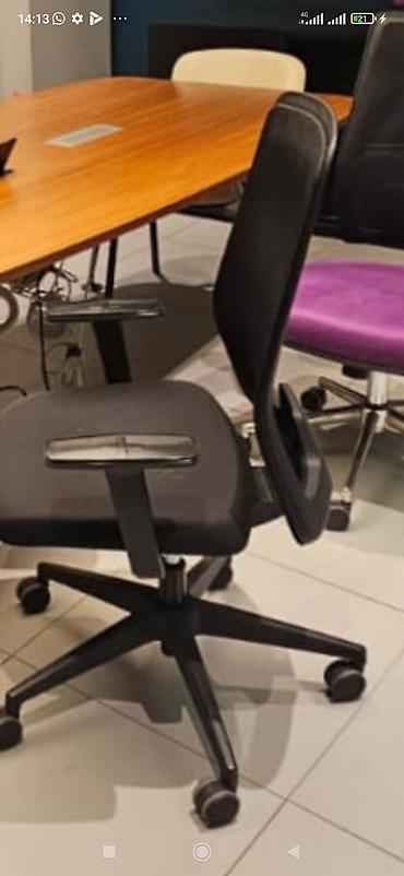 ofis mebelleri kreditle: Ofis kresloları satılır.Topdan satılır tək satilmir.Yuz ədəddir — 1