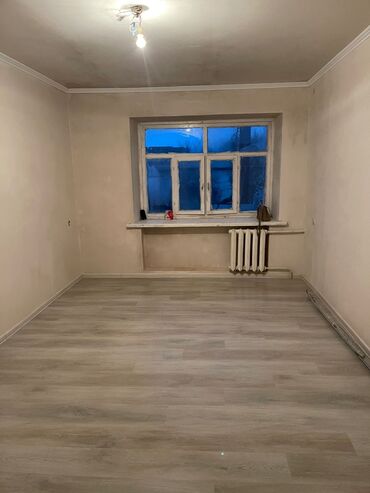 1 комната квартира в Кыргызстан | Долгосрочная аренда квартир: Продается 1 комн кв 18 кв м етаж 4 Ориентр (ОШ ПВЭС) Грен завод