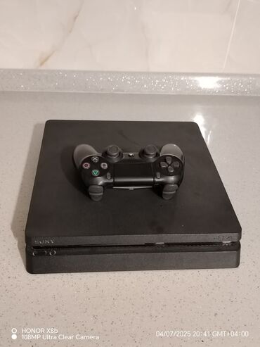 жёсткий диск для ноутбука: Ps4 Cox işlənməyib oynalınmır deyə satılır 1 original 1 aklas pult 3