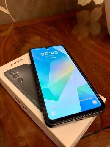 смартфоны до 16 гб: Samsung Galaxy A15, Б/у, 128 ГБ, цвет - Серый, 1 SIM