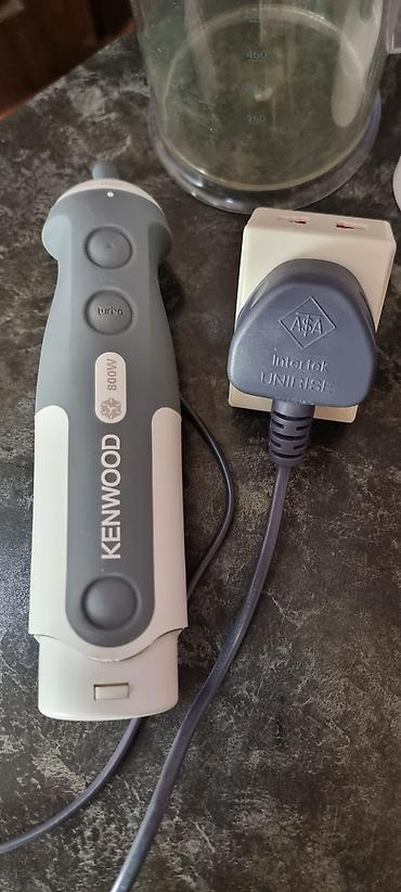 Blenderlər: Kenwood əl blenderi seti – 800W Super vəziyətdə Xüsusiyyətlər: - Güc — 2