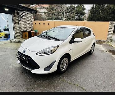 elantra oturacaq: Hyundai Elantra: 1.6 l | 2018 il Sedan — 3