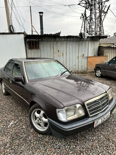 бензанасос w220: Mercedes-Benz E 230: 1993 г., 2.3 л, Механика, Бензин, Седан