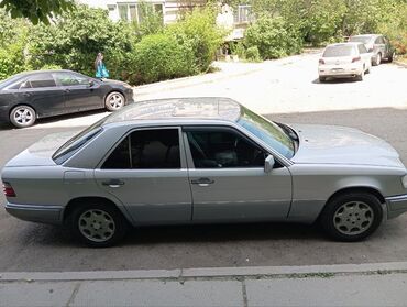 Mercedes-Benz: Mercedes-Benz W124: 1993 г., 2.8 л, Автомат, Бензин, Седан