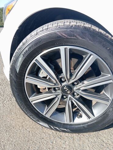 Kia: Kia Optima: 1.6 l | 2019 il Sedan — 18