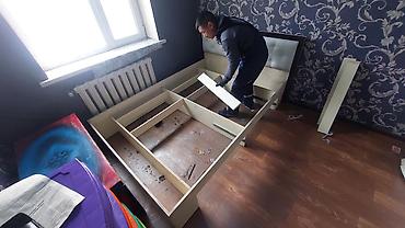 Двуспальные кровати: Продаётся спальный гарнитур (комплект мебели) В комплект входит: ✔️ — 8