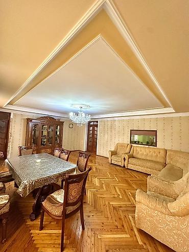 divanlarin qiymeti: 🏠 Gəncə şəhərində TƏCİLİ 5 otaqlı mənzil satılır Gəncə şəhəri, Muxtar — 3