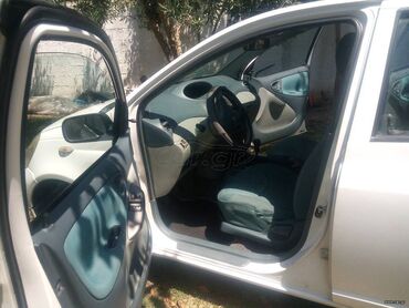 Toyota: Toyota Yaris: 1.3 l. | 1999 έ. Χάτσμπακ — 10