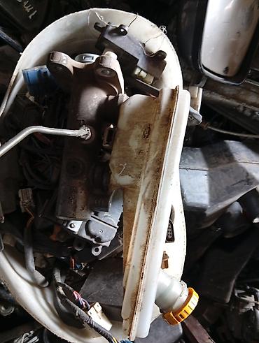 2003: Запчасти для Nissan Liberty (примерно 2003 г.): - Вакуумный усилитель — 2