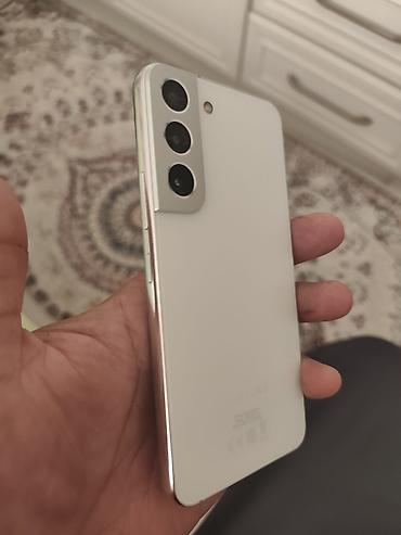 iphon 13 mini: Samsung Galaxy S22, Б/у, 128 ГБ, цвет - Белый, 2 SIM — 1