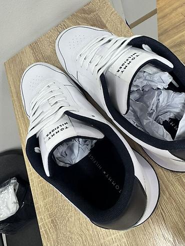 run: Мужские кроссовки, 42, Tommy Hilfiger, Новый, цвет - Белый, Самовывоз — 7