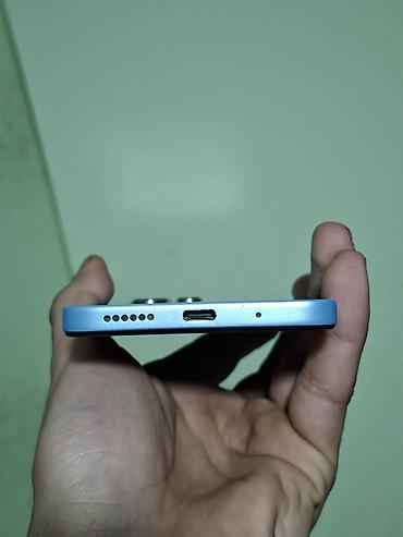 Redmi: Məhsul: Redmi smartfon - Rəng: Açıq mavi - Korpus: Düz (flat) kənarlı — 4