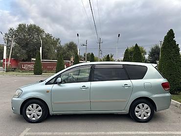 продаю коврик: Toyota Ipsum: 2001 г., 2.4 л, Автомат, Бензин, Минивэн — 6