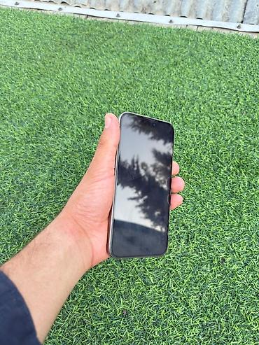Apple iPhone: IPhone 15 Pro, Natural Titanium, Face ID — 4