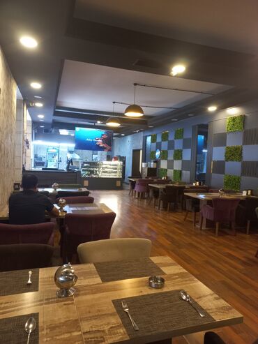 tovuzda iş elanları 2024: Ofisiant tələb olunur, Restoran, Gündəlik ödəniş, 18-29 yaş, 1 ildən az təcrübə