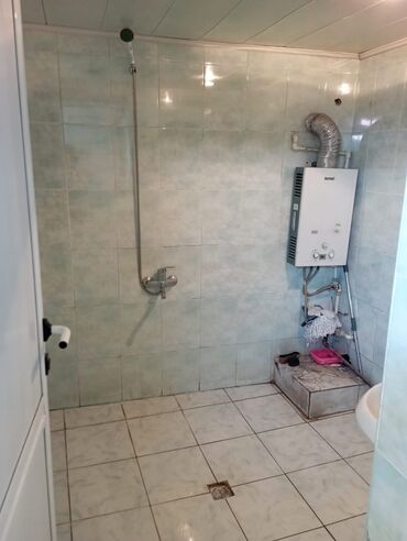 Həyət evləri və villaların satışı: Binəqədi qəs. 3 otaqlı, 95 kv. m, Orta təmir — 21