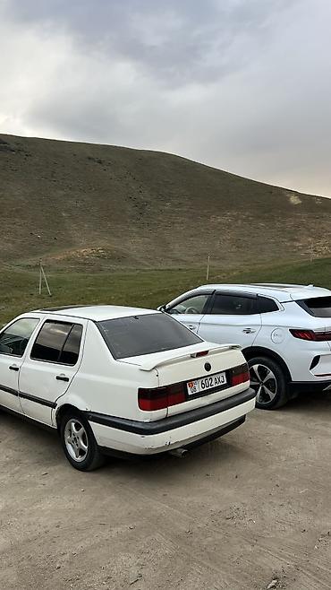 Volkswagen: Volkswagen Vento: 1993 г., 1.8 л, Механика, Бензин, Седан — 4
