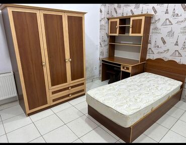 Masa və oturacaq dəstləri: Təknəfərlik çarpayı, Dolab, İşlənmiş