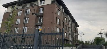 кватира токмок: 2 комнаты, 68 м², Элитка, 3 этаж, Дизайнерский ремонт