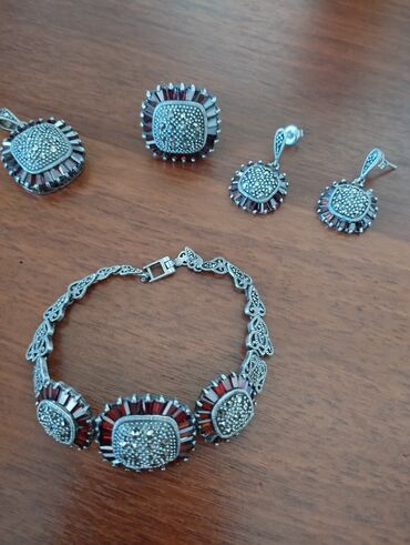 помолвочное кольцо: Серебро комплект очень красивый браслет кольцокулонсерьги
