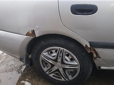 Mitsubishi: Mitsubishi Carisma: 2001 г., 1.6 л, Механика, Бензин, Седан — 9