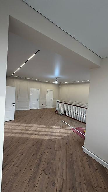 Продажа коттеджей и домов: 🆘 *Срочно продаётся жилой дом с мансардой* 🏡 *Район:* ж/м Рухий — 14