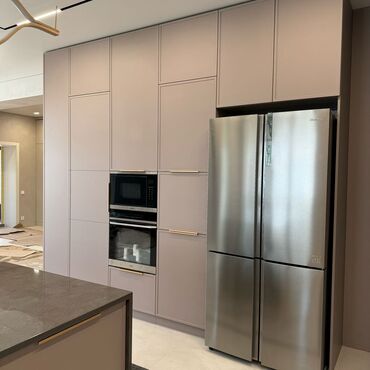 Sifarişlə mətbəx mebeli: Sifarişlə mətbəx dəsti, Özü çəkən petlələr, Mat laminat, Kredit var, Pulsuz çatdırılma — 5