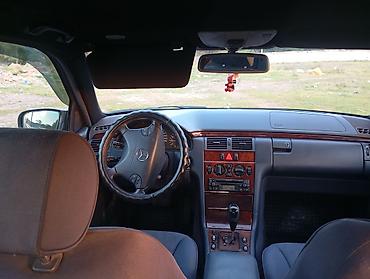 e klass: Mercedes-Benz E-Class: 2001 г., 3.2 л, Типтроник, Бензин — 6