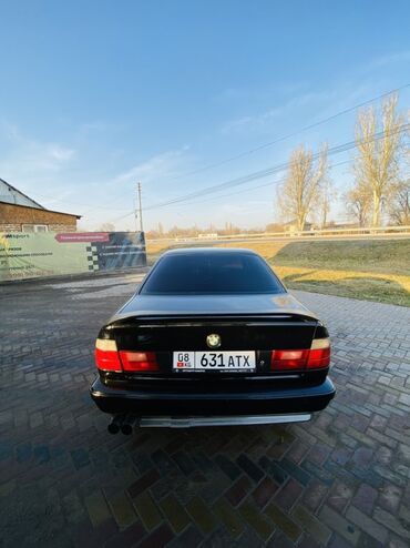 BMW: BMW 5 series: 1991 г., 2.5 л, Механика, Седан — 5