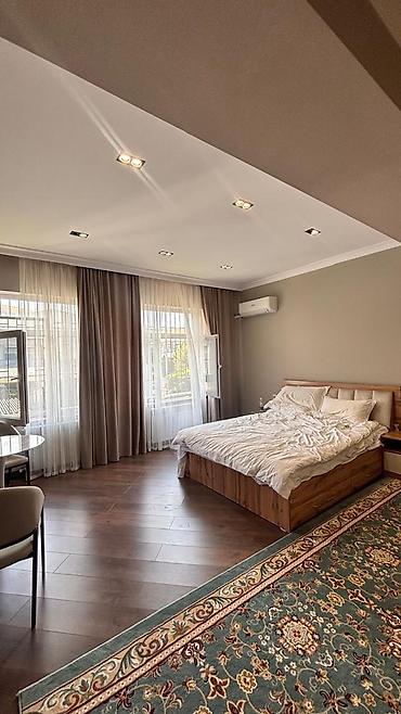 370 м², 6 комнат, Орто-Сай с., Без животных at lalafo.kg 370 м², 6 комнат, Орто-Сай с., Без животных