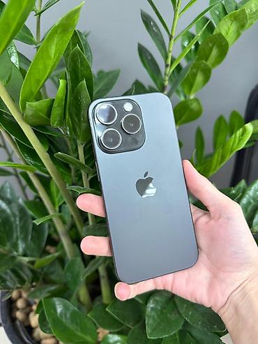 iphone s5: IPhone 15 Pro Max, Б/у, 256 ГБ, Black Titanium, Коробка, 90 % — 1