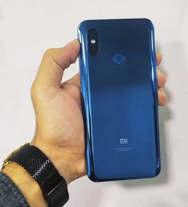 xiomi mi a2 lite: Xiaomi Mi 8, 64 GB, rəng - Göy, 
 İki sim kartlı, Face ID, Barmaq izi