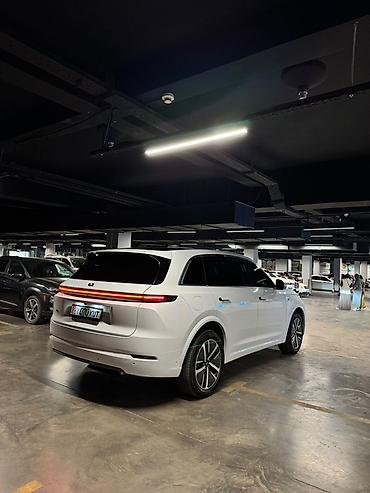 Lixiang: Lixiang L7: 2024 г., 1.5 л, Автомат, Электромобиль, Кроссовер — 6