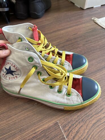 Кроссовки и спортивная обувь: Оригинальные кеды Converse “All Star”. В отличном состоянии. Размер 38