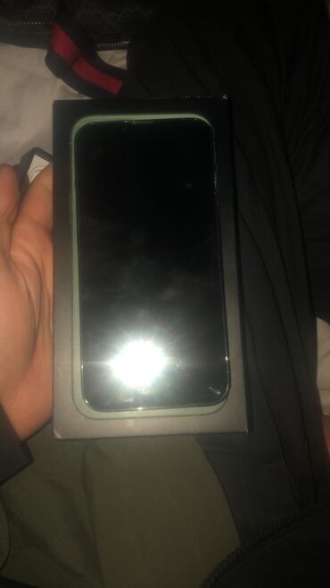 ремонт надо: IPhone 13 Pro, Alpine Green, Куту