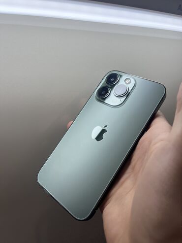 Apple iPhone: IPhone 13 Pro, 128 GB, Alpine Green, Simsiz şarj, Face ID