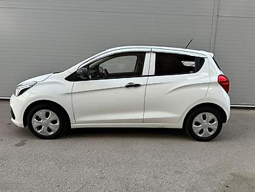 Chevrolet: Chevrolet Spark: 2017 г., 1 л, Механика, Бензин, Хэтчбэк — 3