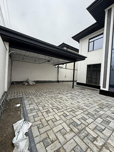 Продажа коттеджей и домов: 🏡ПРОДАЕТСЯ ОСОБНЯК 📍Арча-Бешик 🏠Площадь:200м² 🌿Участок:3сотки — 2