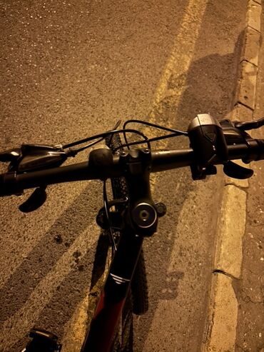 İdman velosipedləri: İşlənmiş Dağ velosipedi 26", sürətlərin sayı: 21, Ünvandan götürmə — 2