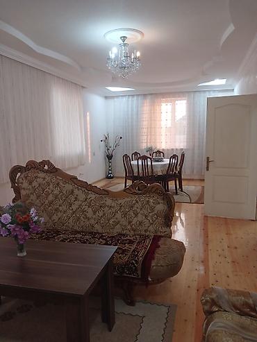 Həyət evi alıram: TƏCİLİ SATILIR həyət evi 1ci mərtəbədə 4 yataq otağı və sanuzel. 2ci — 2