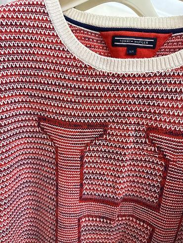 Koftalar, sviterlər: Tommy Hilfiger sviteri - Model: TH logolu trikotaj sviter - Rəng — 3