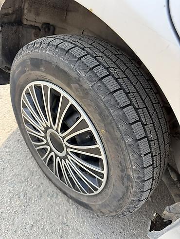 Honda: Honda Civic: 2002 г., 1.5 л, Вариатор, Бензин, Хэтчбэк — 12